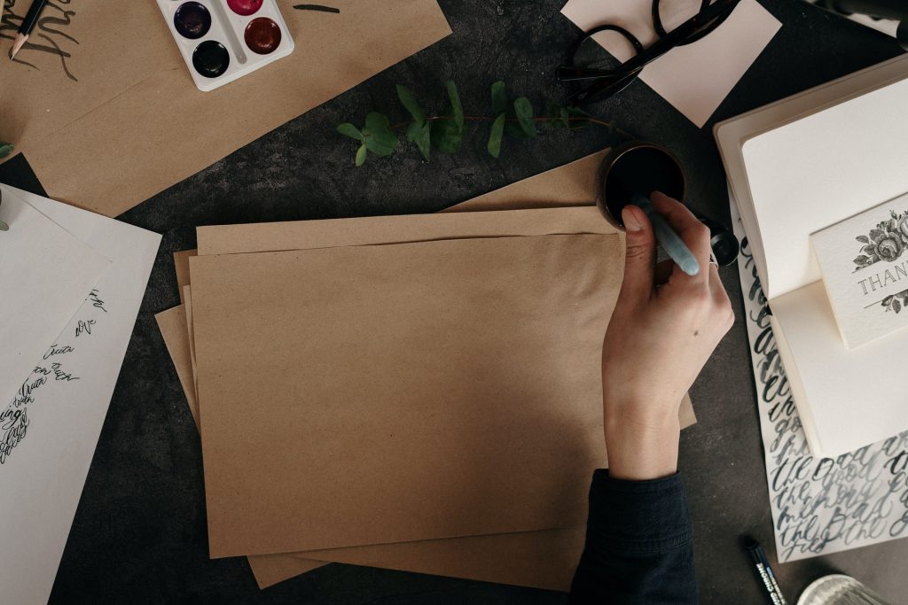 15 Customer Win Back Email Templates to Nurture Your Buyers Into Making a Purchase